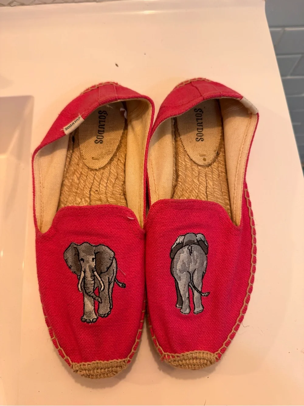 Soludos bright pink